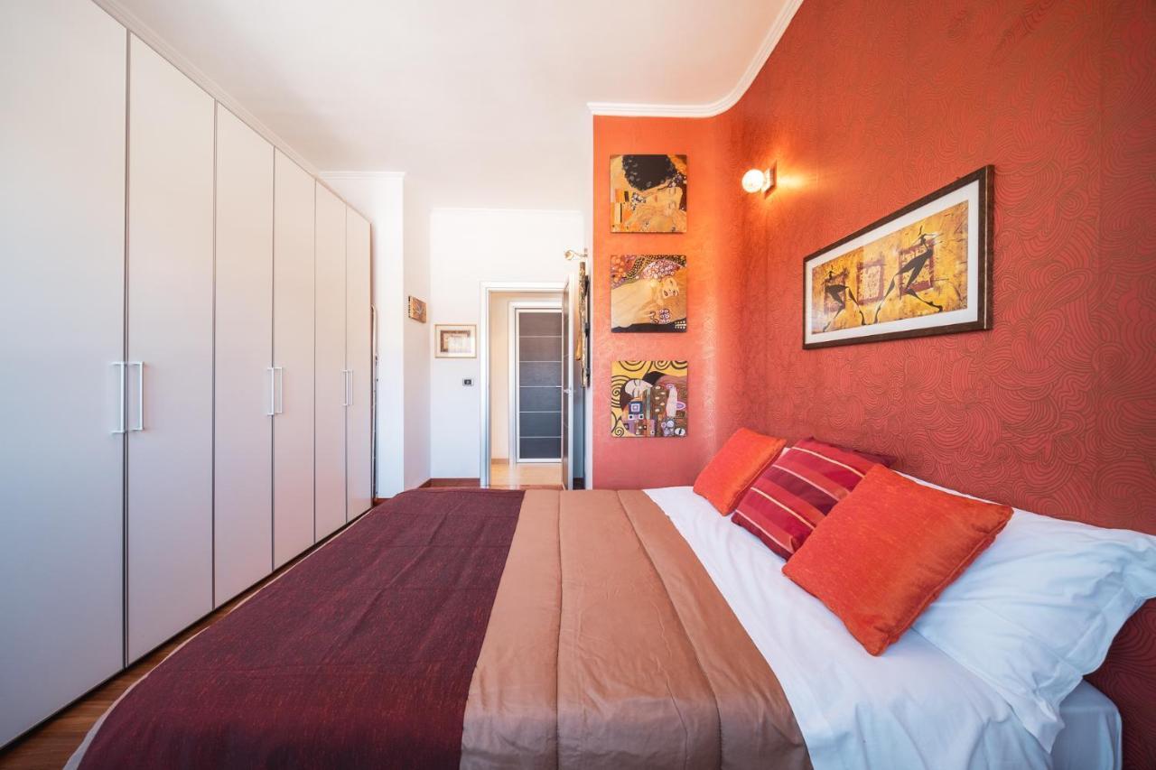 Апартаменти Tiber House 60 Rome Marconi - Rome Vacation M&D Екстер'єр фото